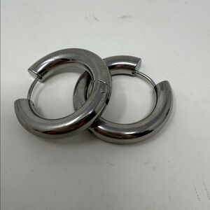 Chunky Silver 1 inch Silver Hoop Earrings